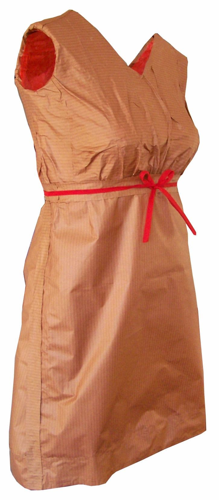 Vestido con cinta roja by Karla Rojo