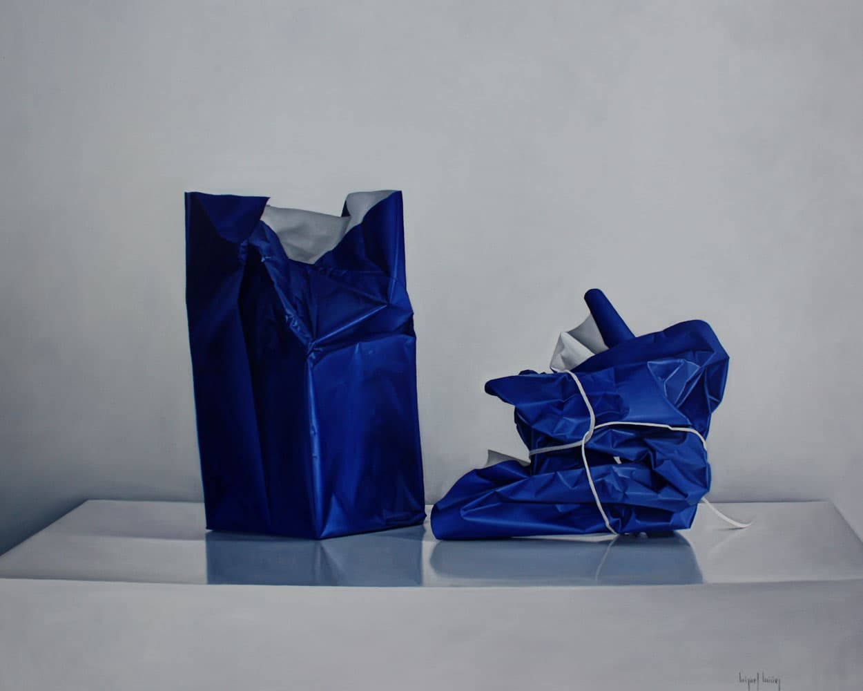 envolturas desgarradas en azules by Miguel Angel Núñez